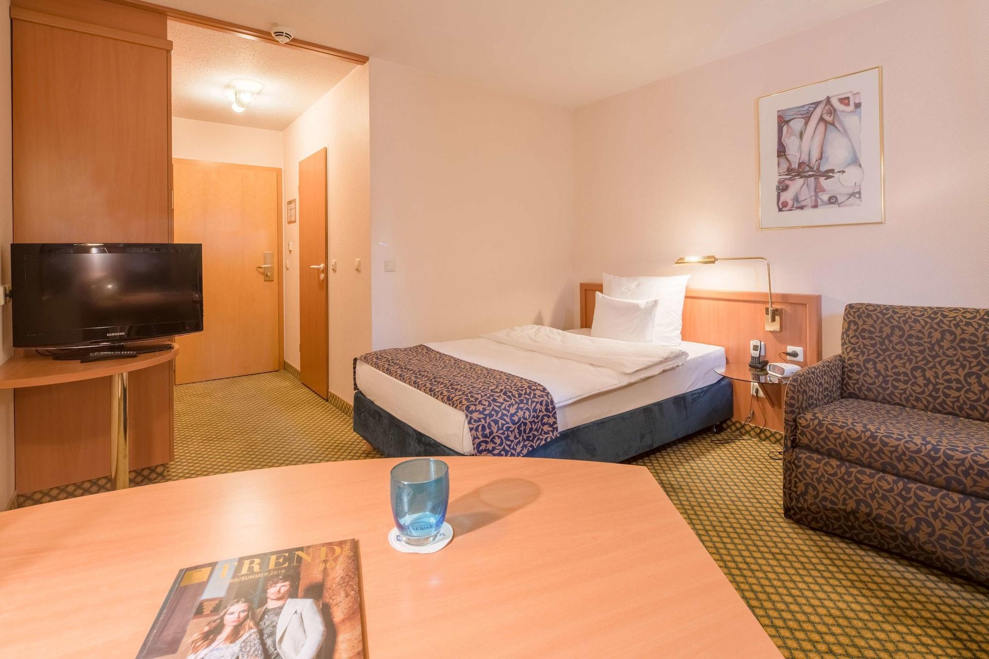 Best Western Plus Hotel Fellbach-Stuttgart Buitenkant foto
