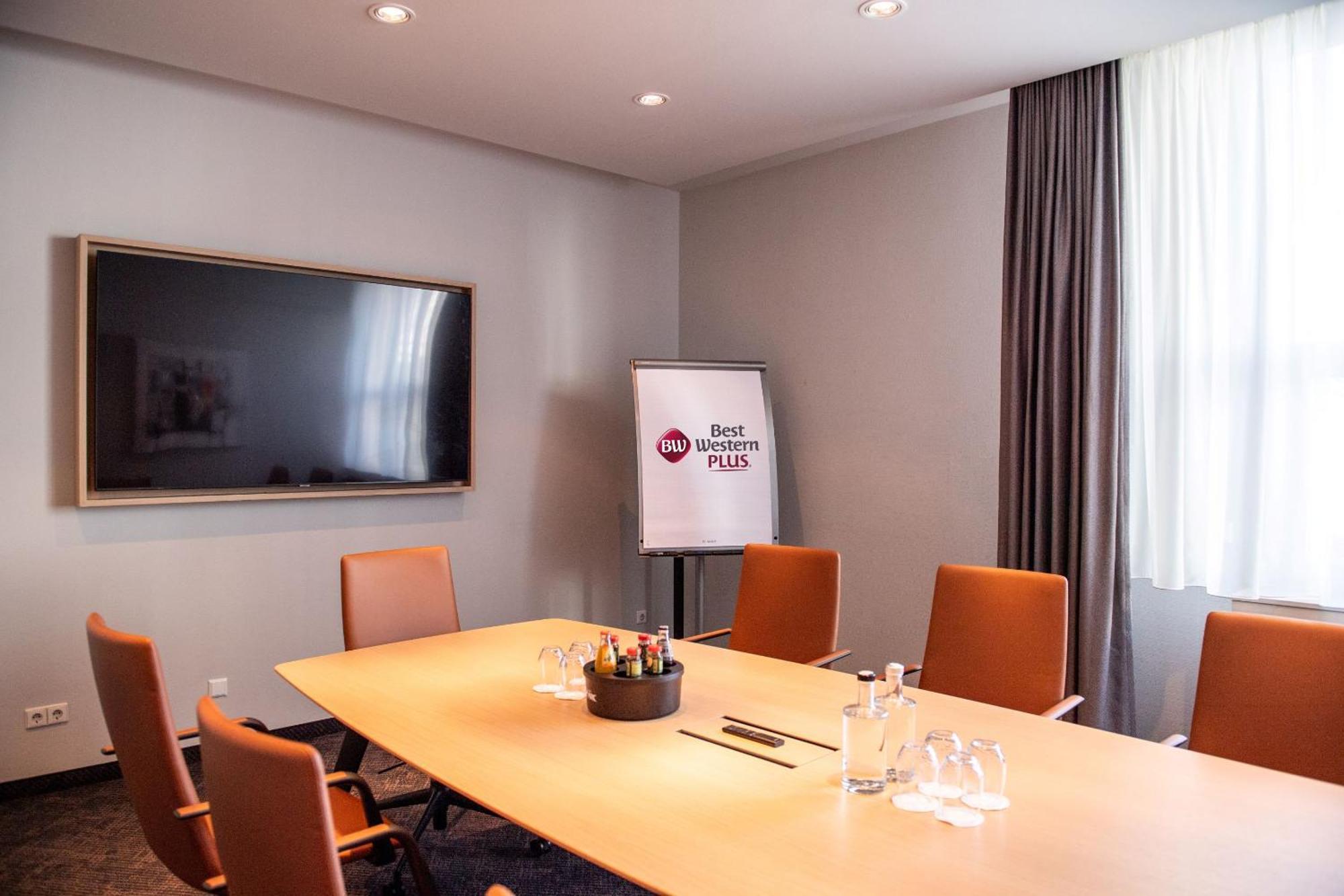 Best Western Plus Hotel Fellbach-Stuttgart Buitenkant foto