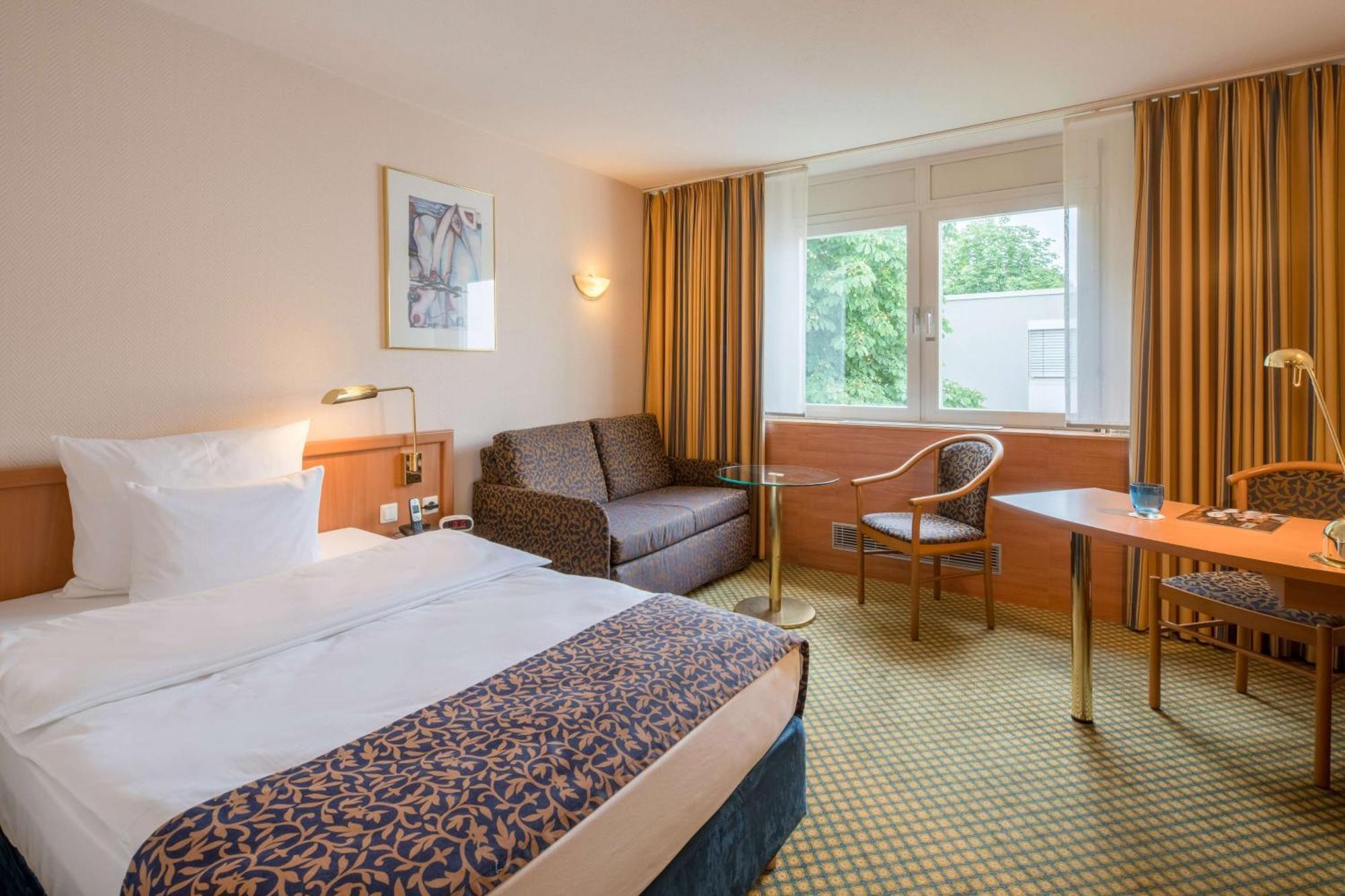Best Western Plus Hotel Fellbach-Stuttgart Buitenkant foto